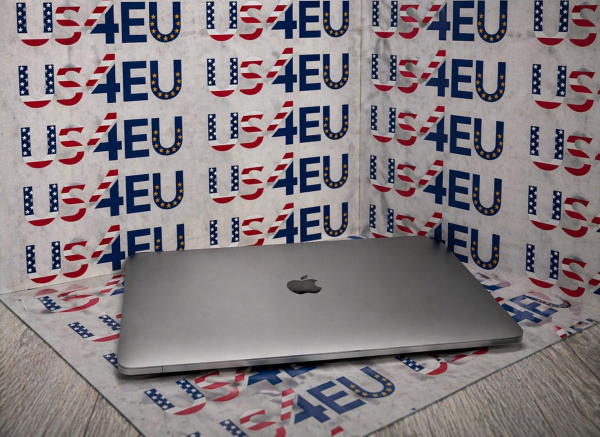 Apple MacBook Air 13” (2018) – A1932 | Intel i5 | 8GB RAM | 256GB SSD | macOS Sonoma