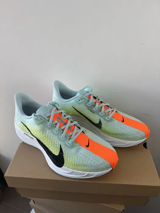 Nike Pegasus Plus Turquoise (FQ7261-40) – Size EU 42 (27 cm)