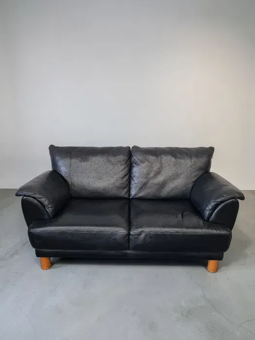 2-Seater Leather Sofa – Genuine Leather (Made in Holland)