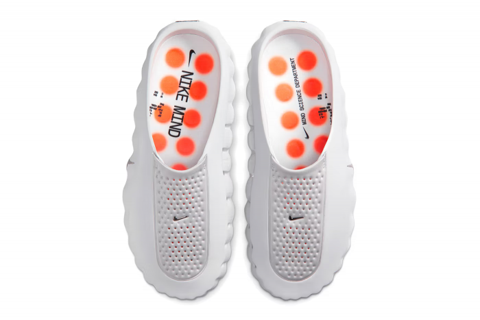 Nike Mind 001 “Light Smoke Grey”