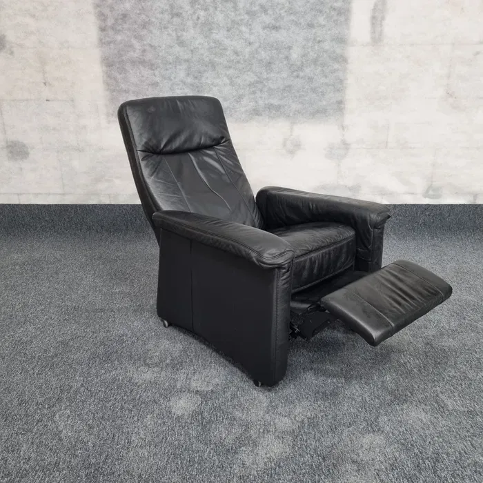Leather Relax Recliner Armchair – Genuine Leather