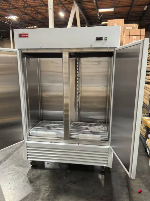WESTLAKE 54" 2 Door Reach-In Commercial Refrigerator 49 Cu.ft – Dents