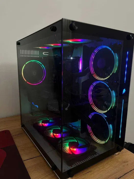 Powerful Gaming PC / RTX 5070 / i9 / 32GB / READY FOR ANY TASK