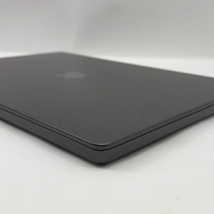 2024 Apple MacBook Pro 16" M4 Max 32C GPU 4.5GHz 36GB RAM 1TB SSD A3186 Read