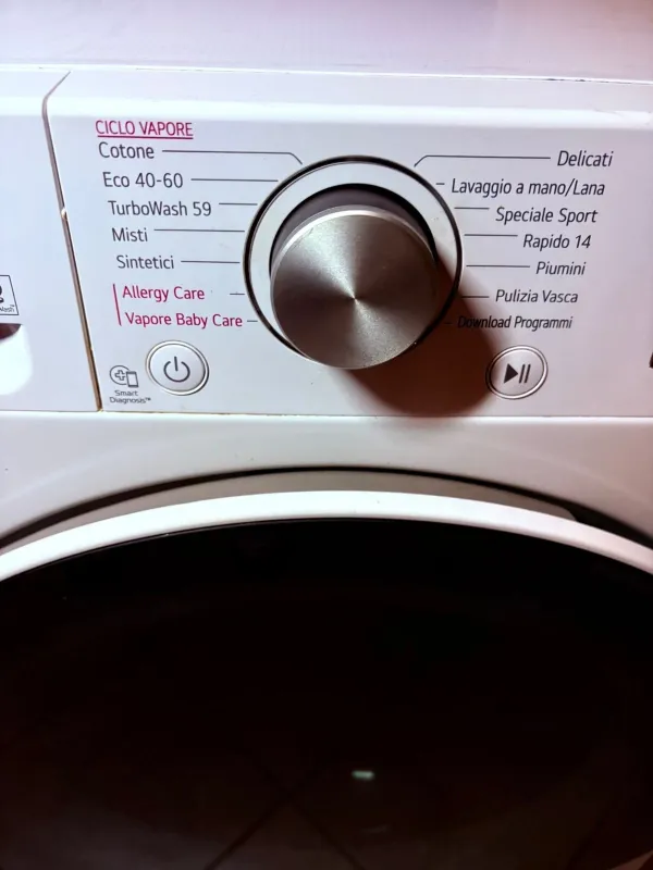 LG F4WV510S0E 10.5kg Washer