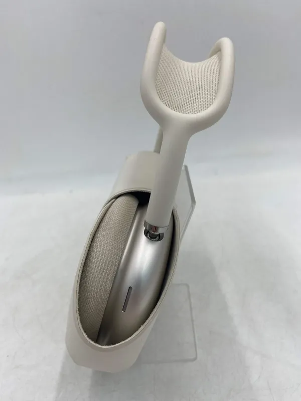 Apple AirPods Max Wireless Over-Ear Headphones Starlight
