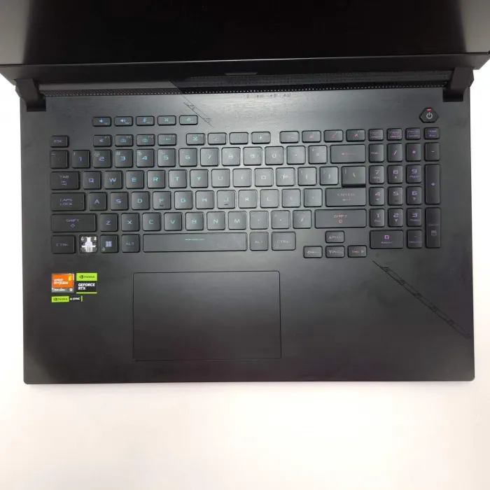 Asus ROG Strix Scar 17 G733 Ryzen 9 7945HX 32GB 1TB RTX 4080