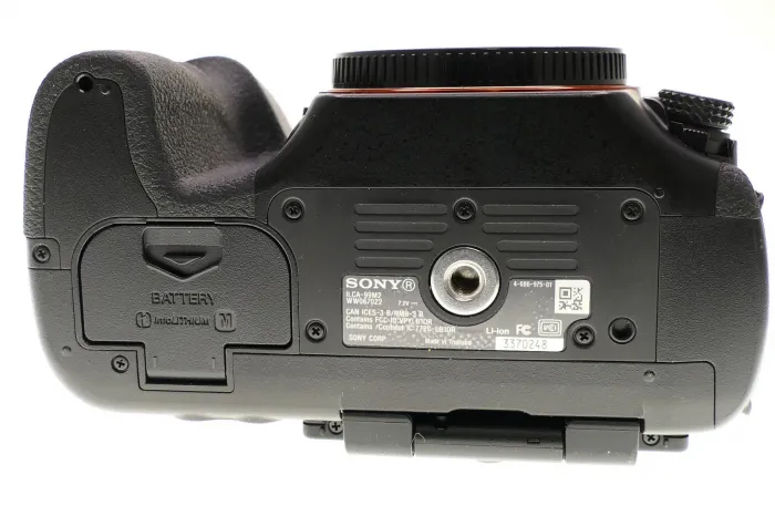 Sony Alpha A99 II 42.4MP Digital SLR Camera - Black (Body Only)