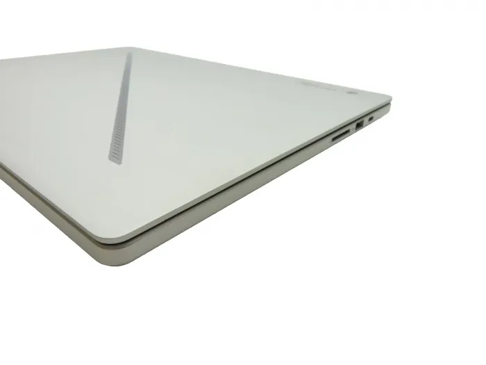 Asus ROG Zephyrus G16 GA605 16" Ryzen AI 9 HX 370 32GB RAM 2TB SSD RTX4070