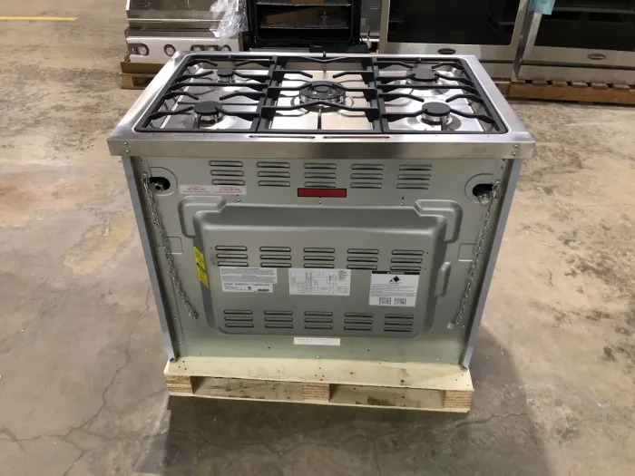 COSMO 36 in. 220/240 V Dual Fuel Range 5 Burners (OPEN BOX, COSMETIC IMPERFECTIONS)