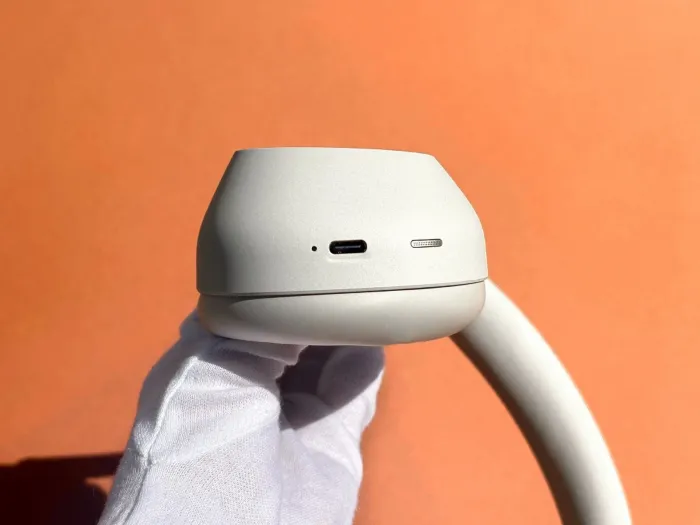 SONY WH-1000XM6/S Wireless Noise Canceling Headphones - WH1000XM6 SILVER 