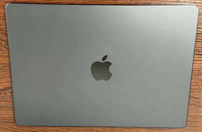 Apple MacBook Pro 14" (M3 Pro, 18GB RAM, 512GB SSD) Space Black Mint Cond - 100%