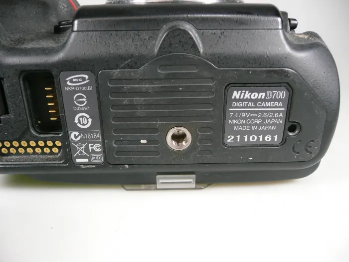 USED Nikon D700 DSLR w MB-D10 Grip, Tamron SP 28-75mm f2.8 Lens & Accessories