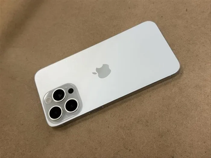 Apple iPhone 15 Pro Max 512GB White Titanium (Unlocked)