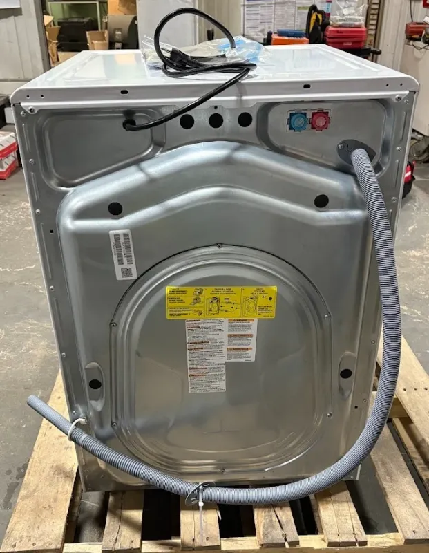 Electrolux ELFW7637AW 27 Inch Front Load Washer w/ 4.5 Cu. Ft. Capacity - White