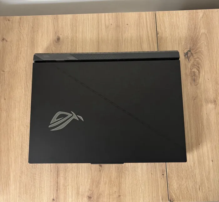 ASUS ROG Strix SCAR 18